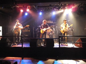地下は音がなぁ・・・（と新月サンは言う）