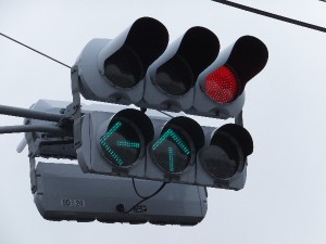 もう一度教習所に行きなはれ。