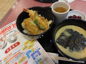 まずは腹ごしらえ（笑）